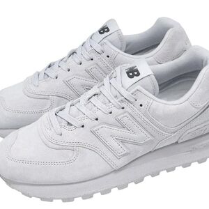 New Balance Legacy Special Edition Men's/Unisex Sneakers in Light Gray Suede